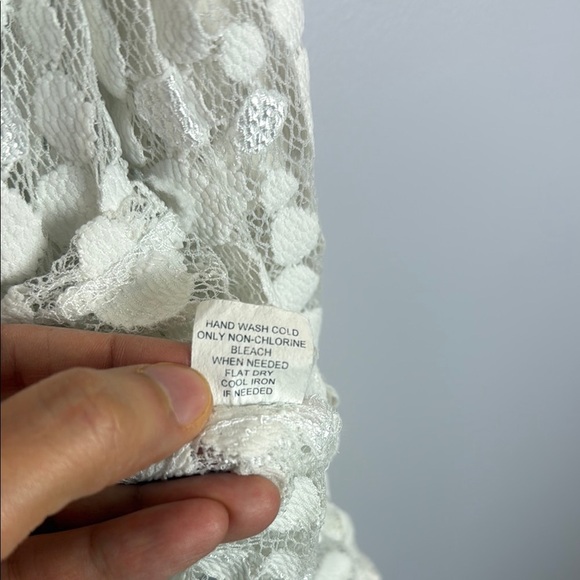 J. Valdi White Polka Dot Lace Long Sleeve Top Size XL - Picture 9 of 11